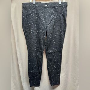 Time and Tru pants nwt